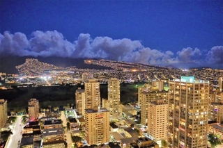 Hawaii_night_view.jpg