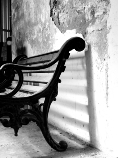 bench.jpg