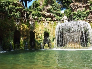 fountain.jpg