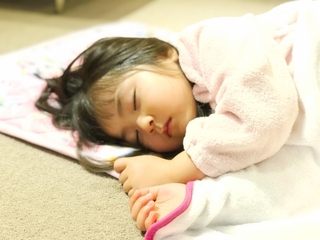 sleep-girl.jpg